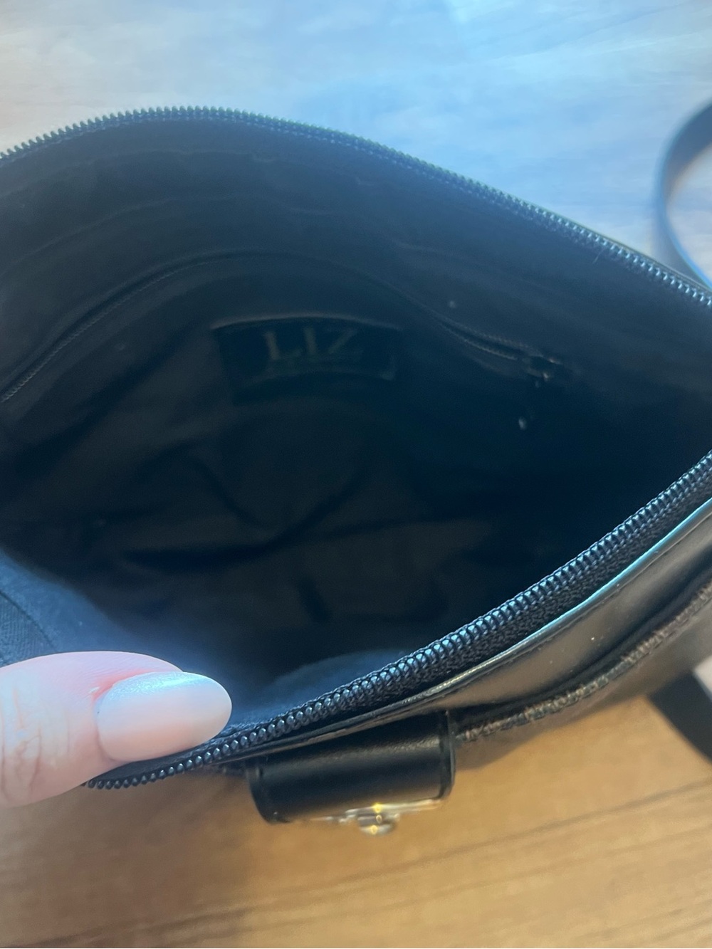 Liz Claiborne Brown and Black Patterned Crossbody Bag - Picture 6 of 7